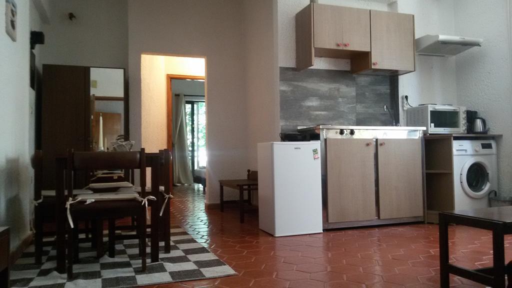 Rhodes City Emmanuel Apartments מראה חיצוני תמונה