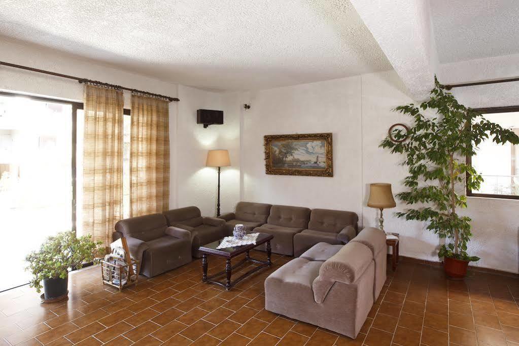 Rhodes City Emmanuel Apartments מראה חיצוני תמונה